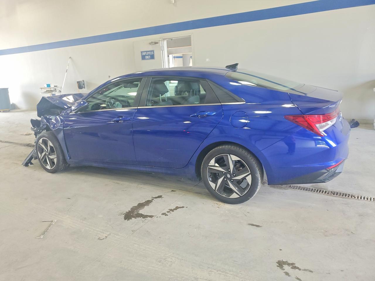 2022 Hyundai Elantra Sel Blue vin: 5NPLN4AG2NH057991