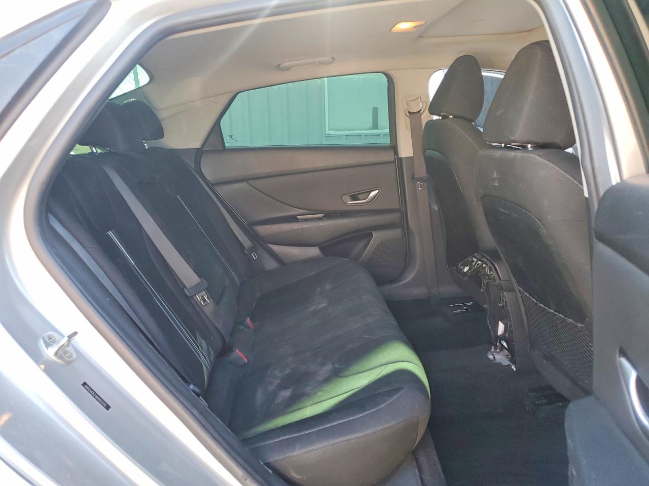 2021 Hyundai Elantra Sel Silver vin: 5NPLN4AG6MH023728
