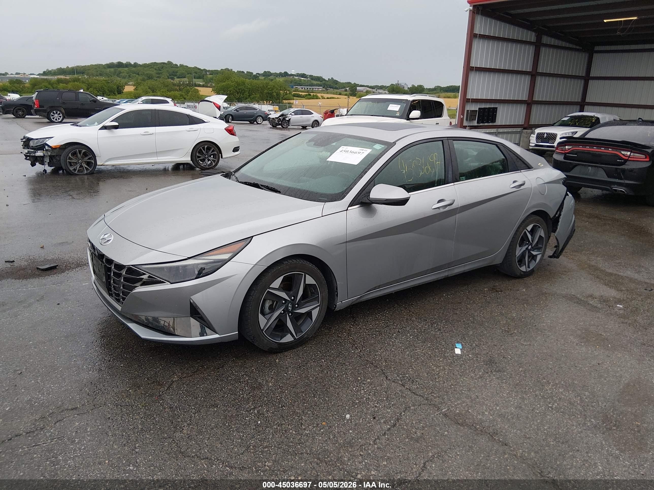 2021 Hyundai Elantra Limited Серебряный vin: 5NPLP4AGXMH003640