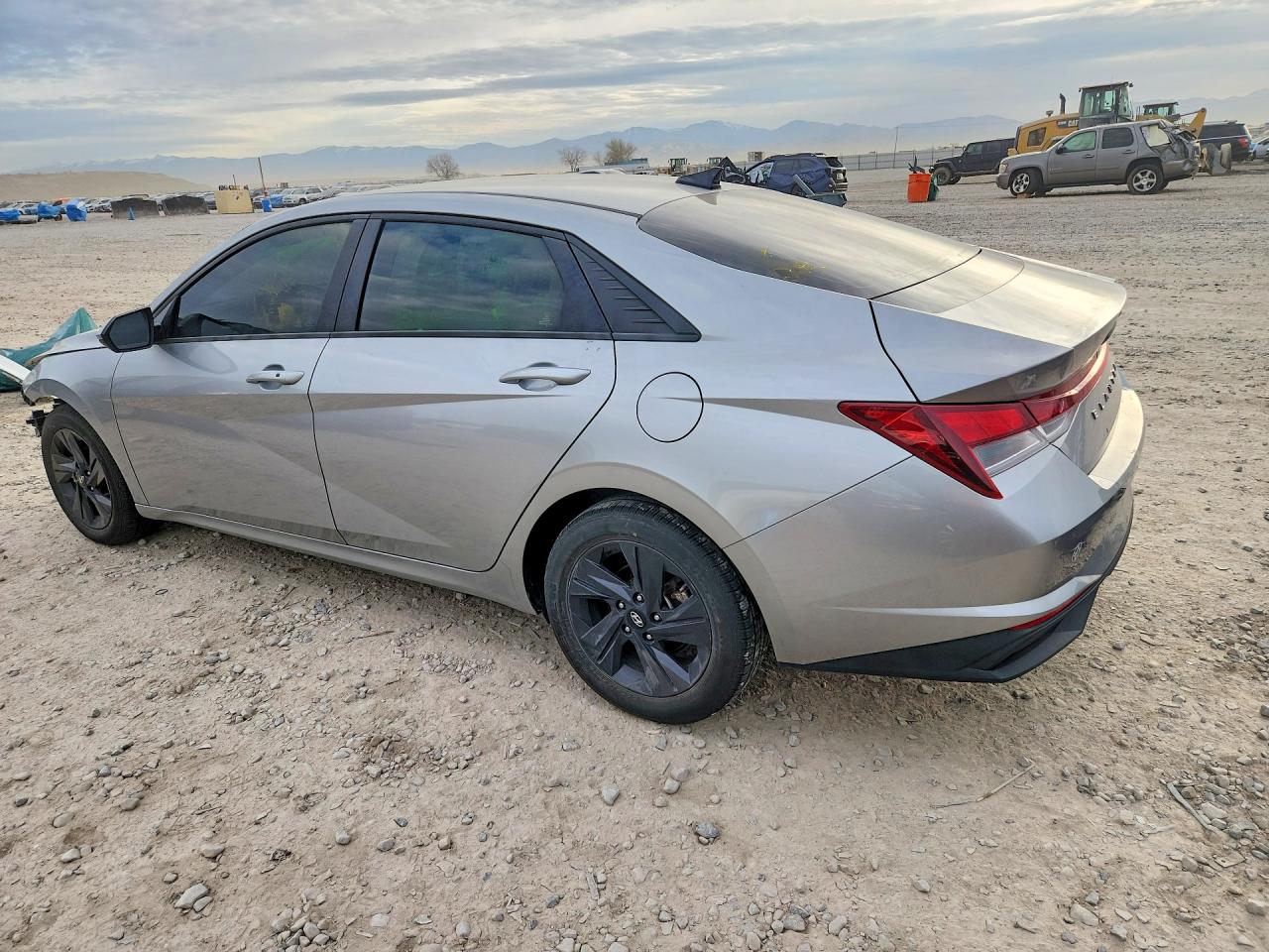 2021 Hyundai Elantra Sel Silver vin: 5NPLS4AG1MH023306