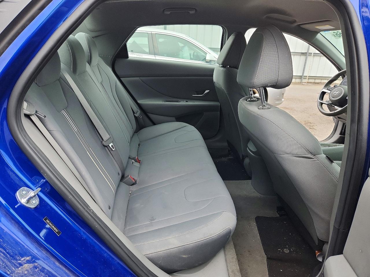 2023 Hyundai Elantra Sel Blue vin: 5NPLS4AG1PH107467