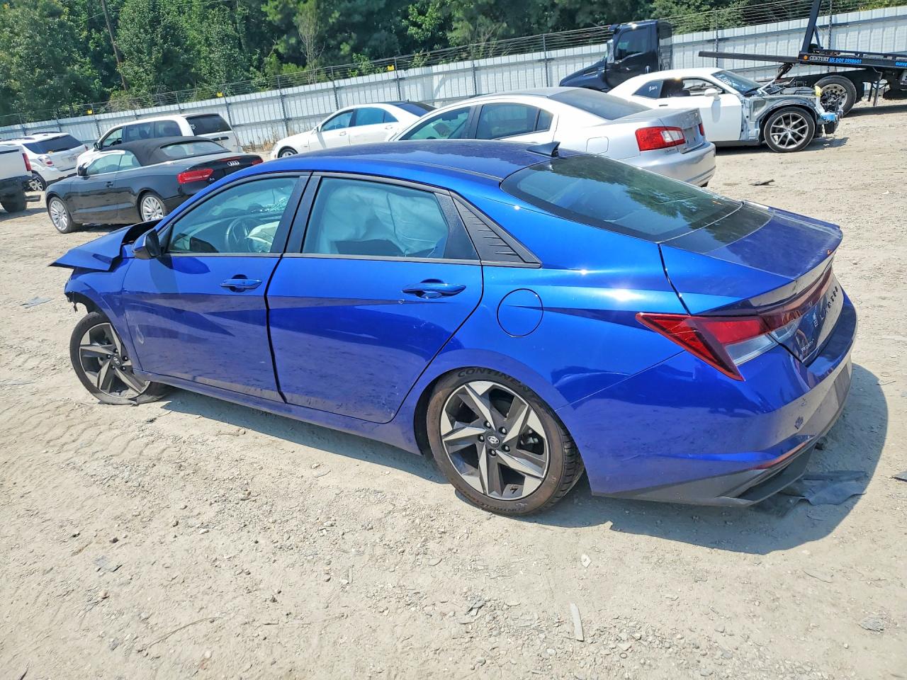2023 Hyundai Elantra Sel Blue vin: 5NPLS4AG2PH113147