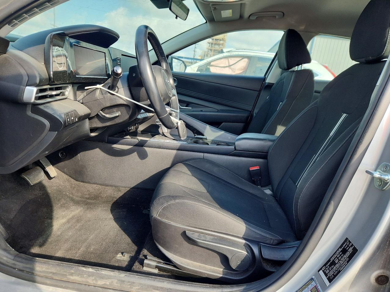 2022 Hyundai Elantra Sel Silver vin: 5NPLS4AG3NH056325