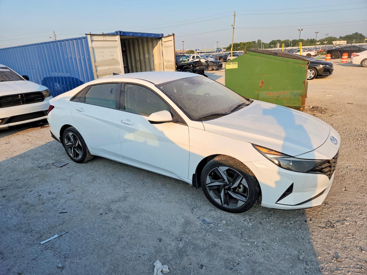 2023 Hyundai Elantra Sel White vin: 5NPLS4AG6PH109294