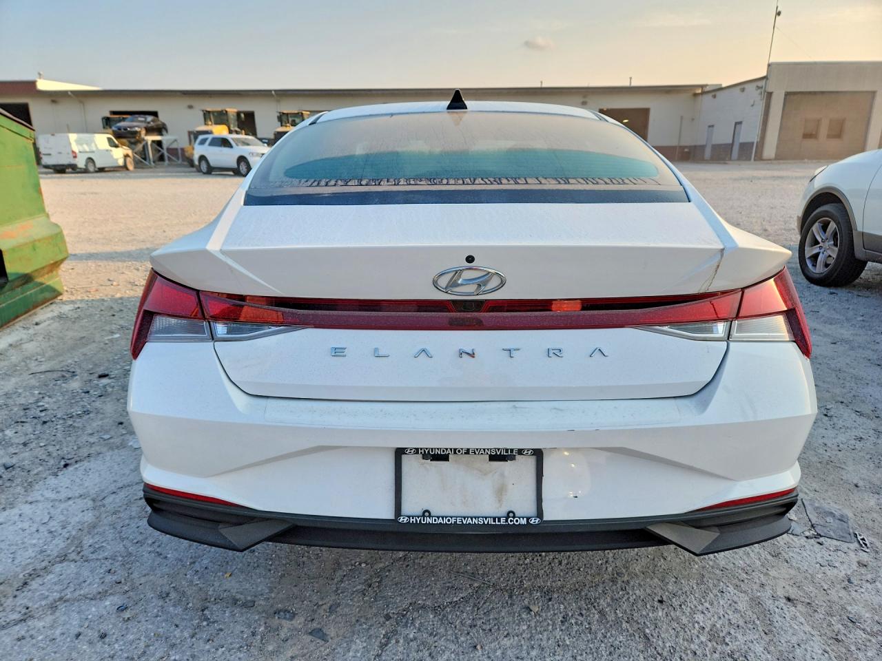 2023 Hyundai Elantra Sel White vin: 5NPLS4AG6PH109294