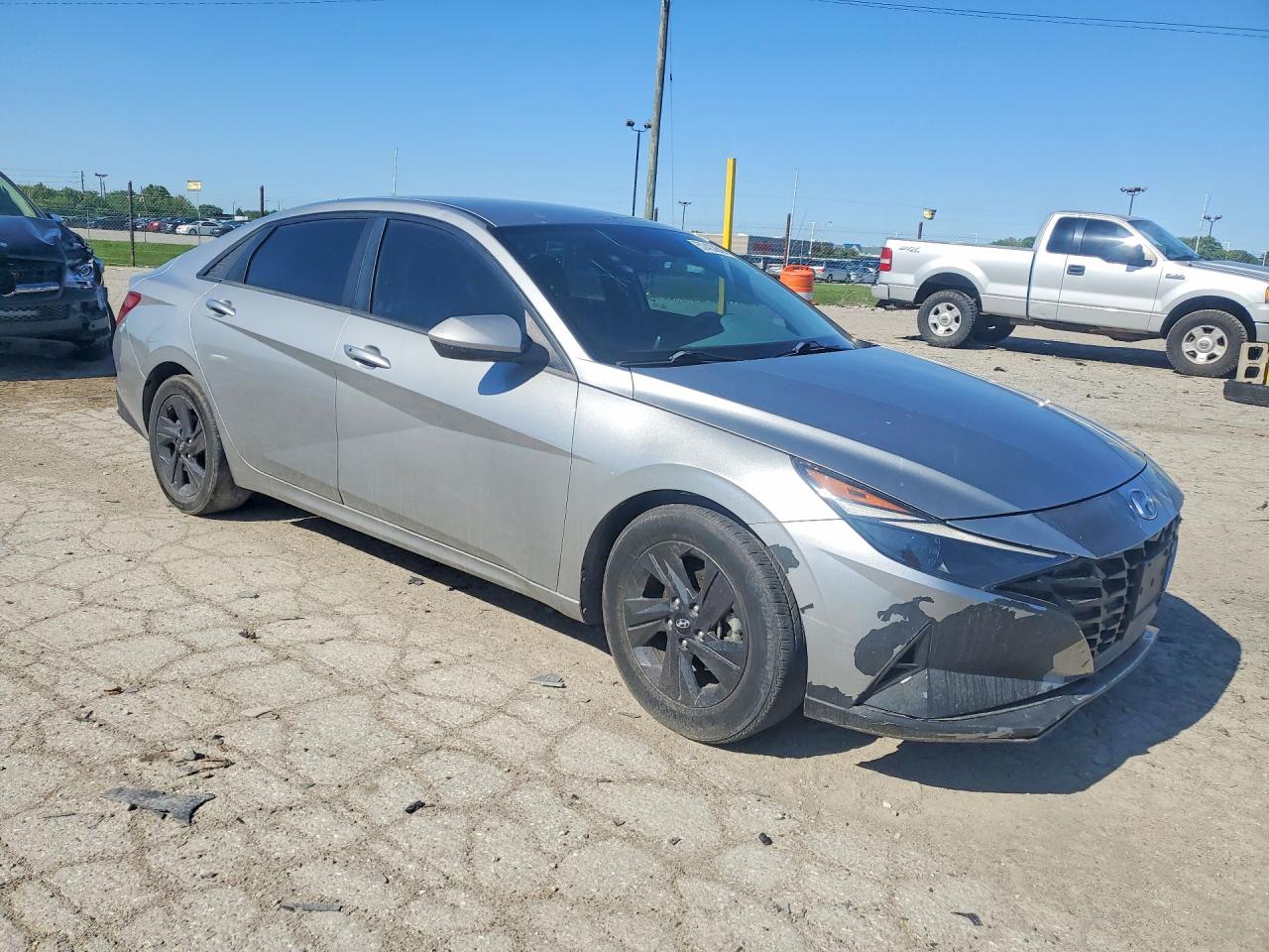 2022 Hyundai Elantra Sel Silver vin: 5NPLS4AG7NH067683