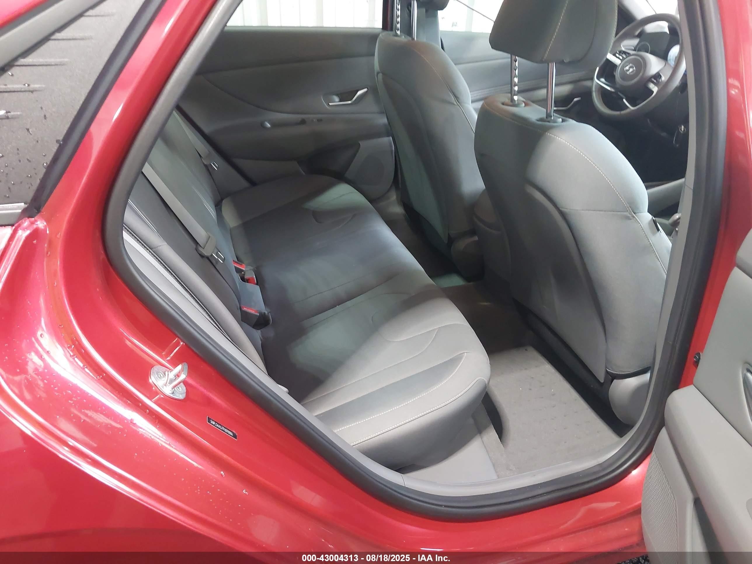 2023 Hyundai Elantra Sel Красный vin: 5NPLS4AG7PH098886