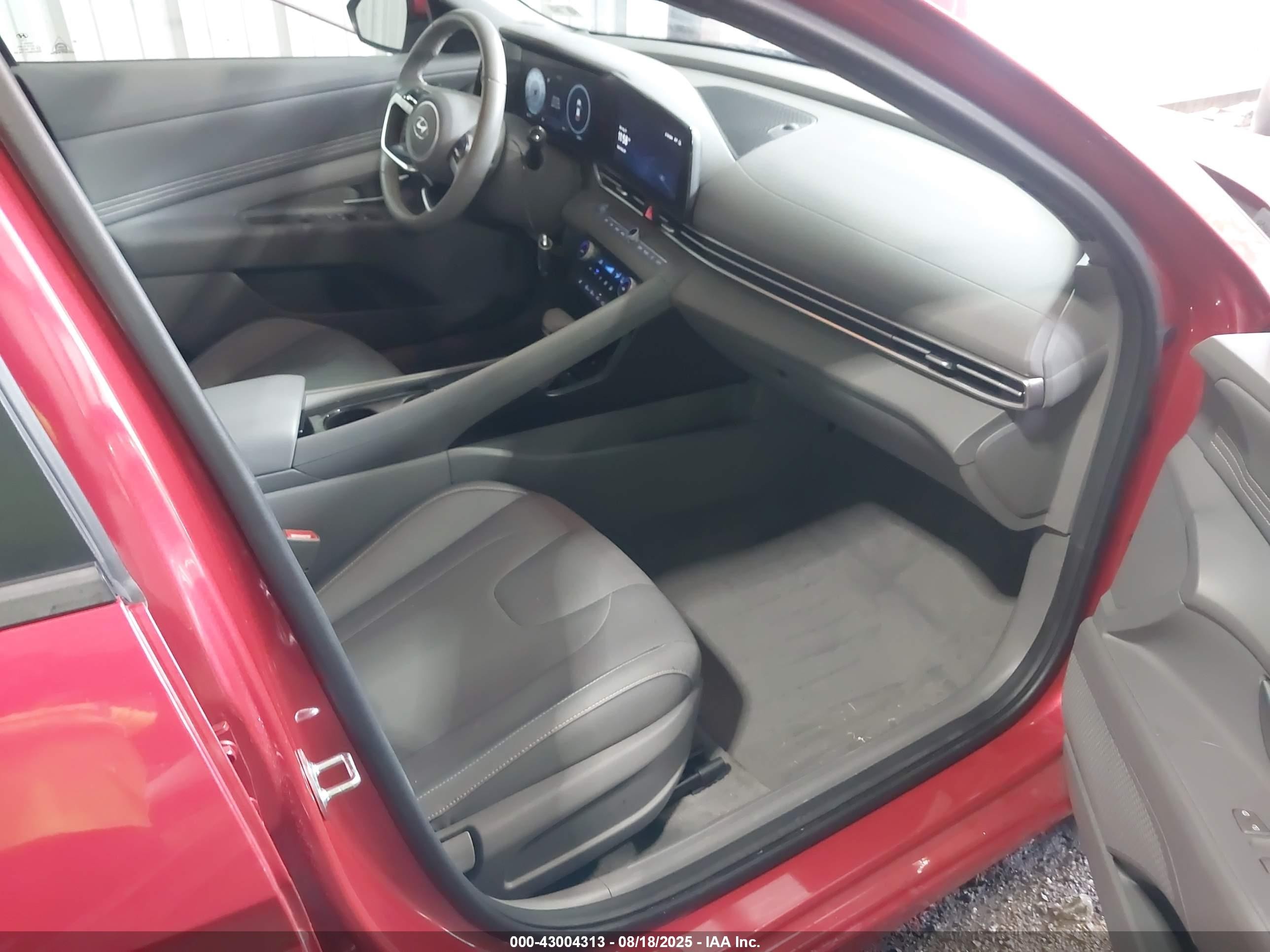 2023 Hyundai Elantra Sel Красный vin: 5NPLS4AG7PH098886