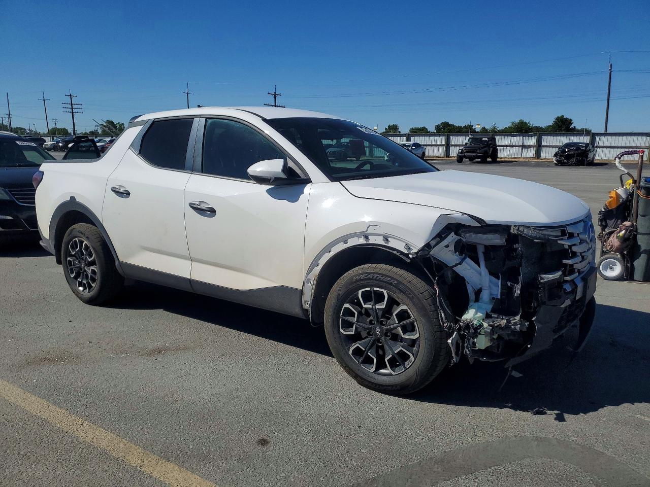 2023 Hyundai Santa Cruz Se White vin: 5NTJADAE7PH071701
