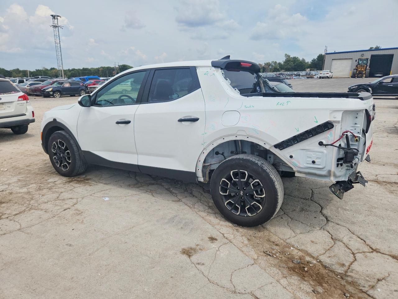 2022 Hyundai Santa Cruz Sel White vin: 5NTJB4AE8RH084179