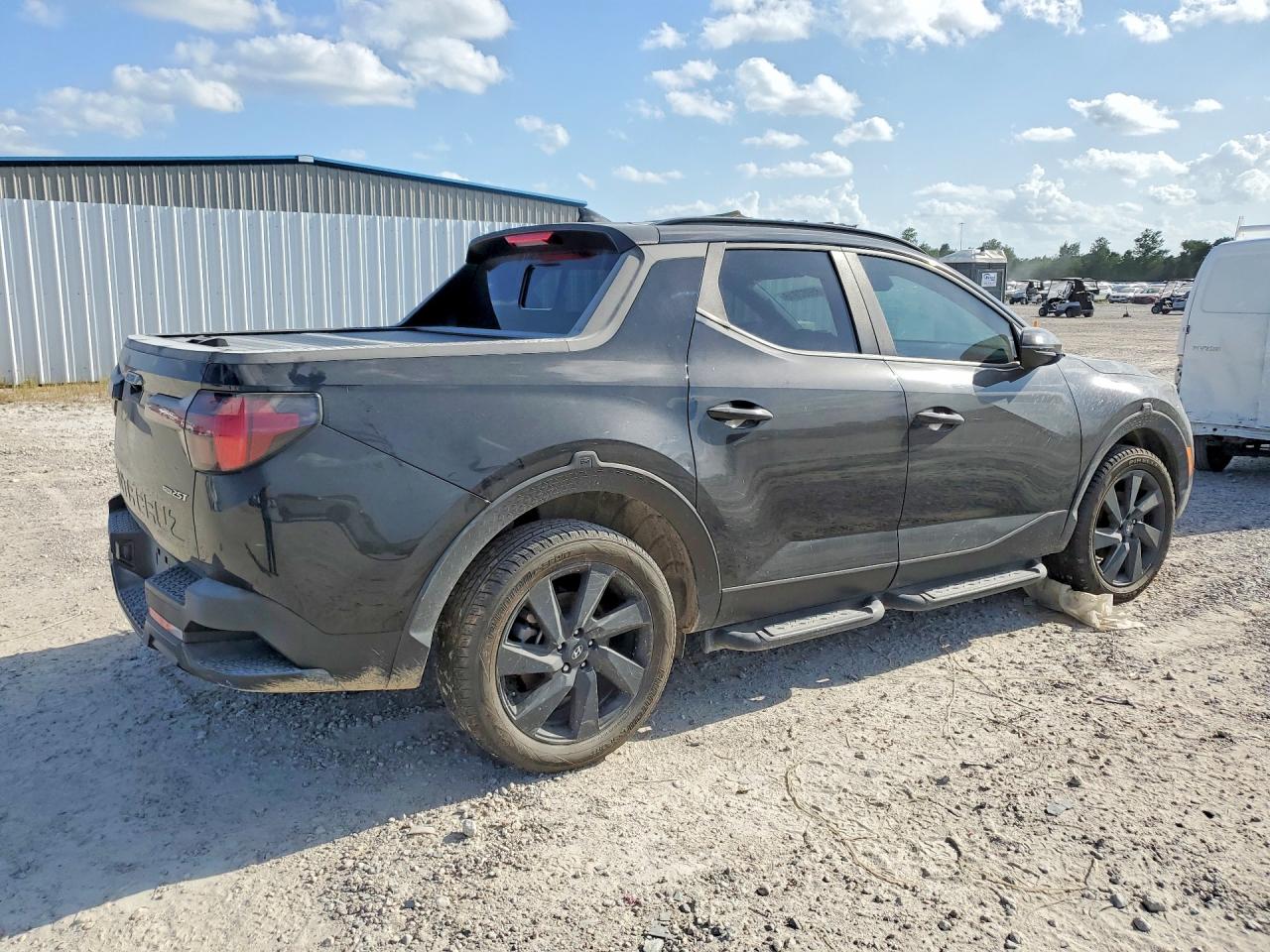 2024 Hyundai Santa Cruz Night Black vin: 5NTJCDDF5RH106902