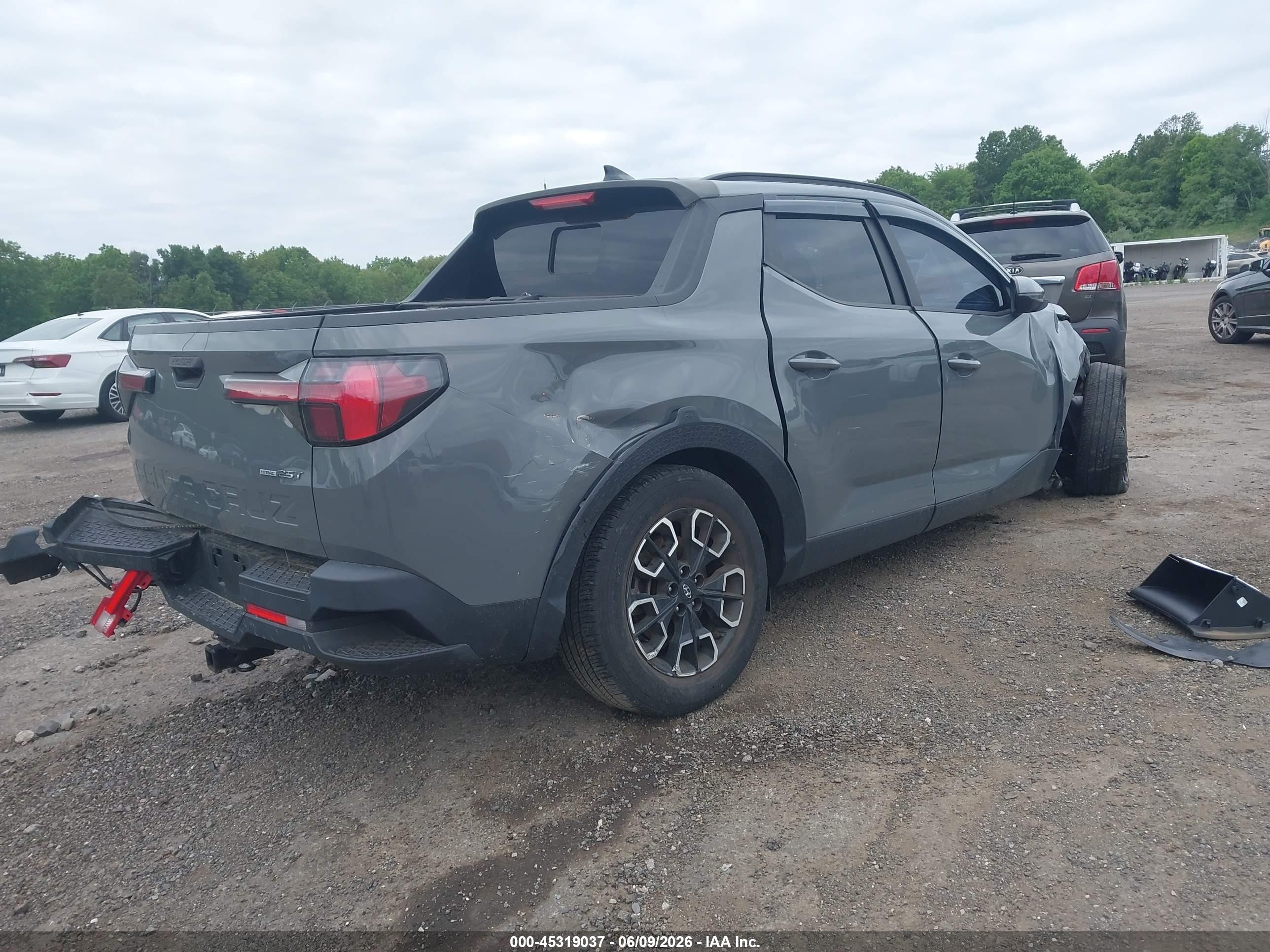 2022 Hyundai Santa Cruz Sel Premium Gray vin: 5NTJDDAF7NH015030