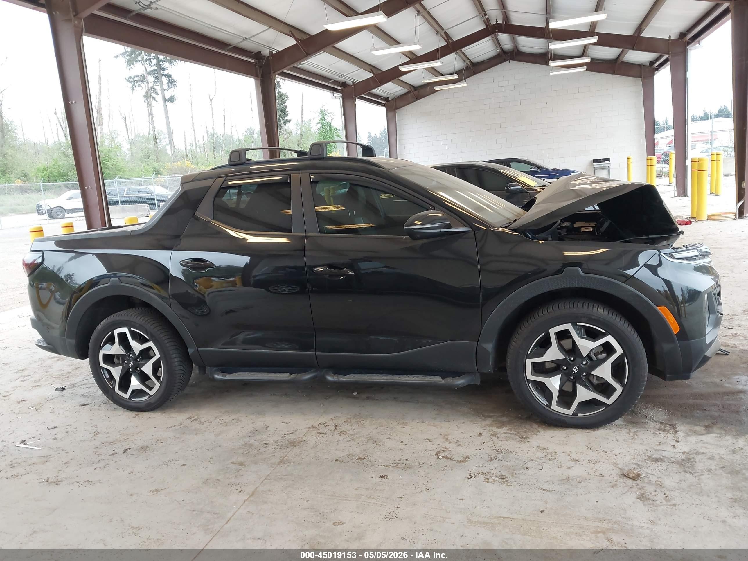 2022 Hyundai Santa Cruz Limited Black vin: 5NTJEDAF0NH030840