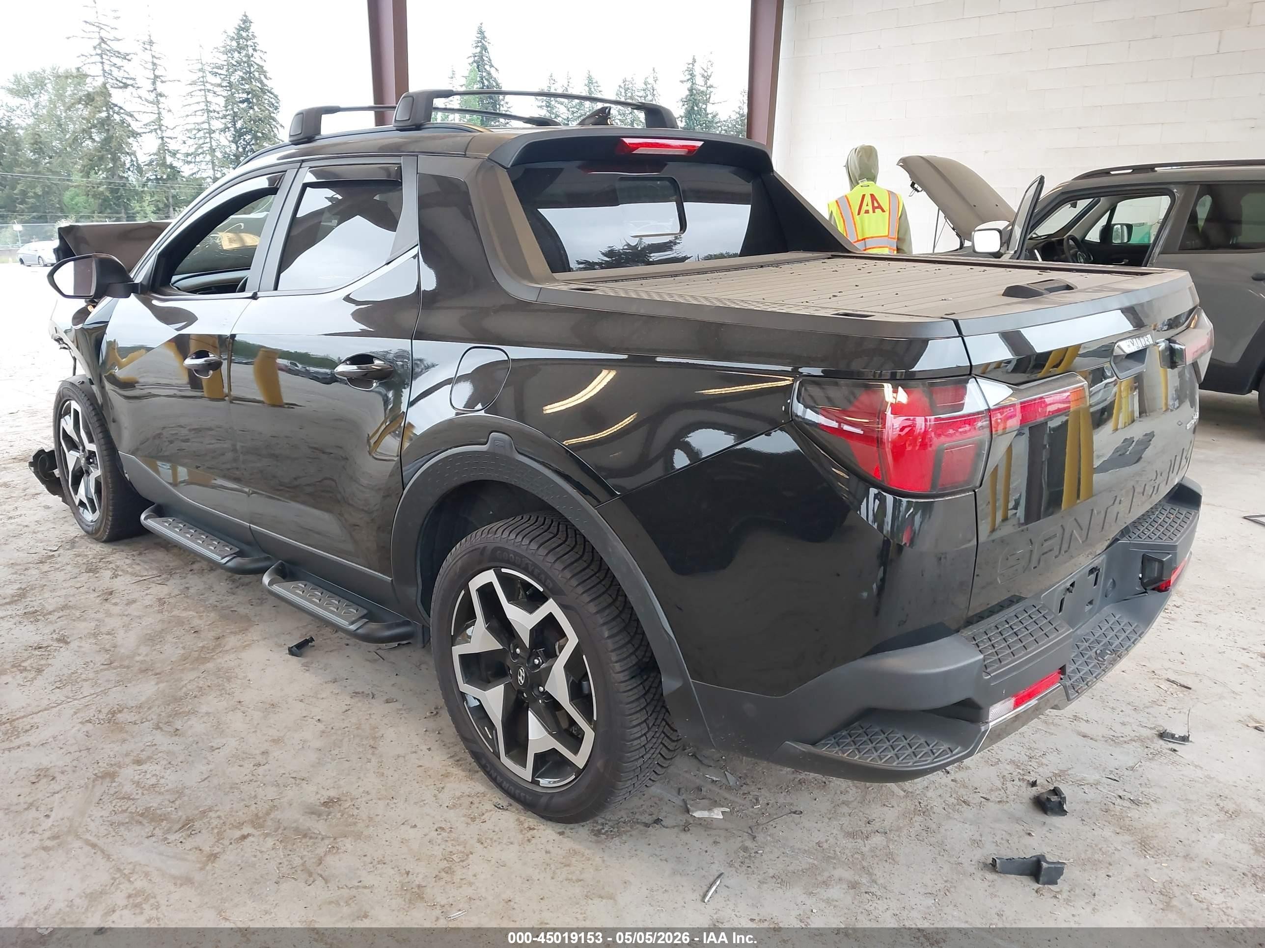 2022 Hyundai Santa Cruz Limited Black vin: 5NTJEDAF0NH030840