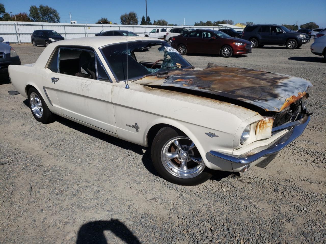 1965 Ford Mustang Cream vin: 5R07A126355