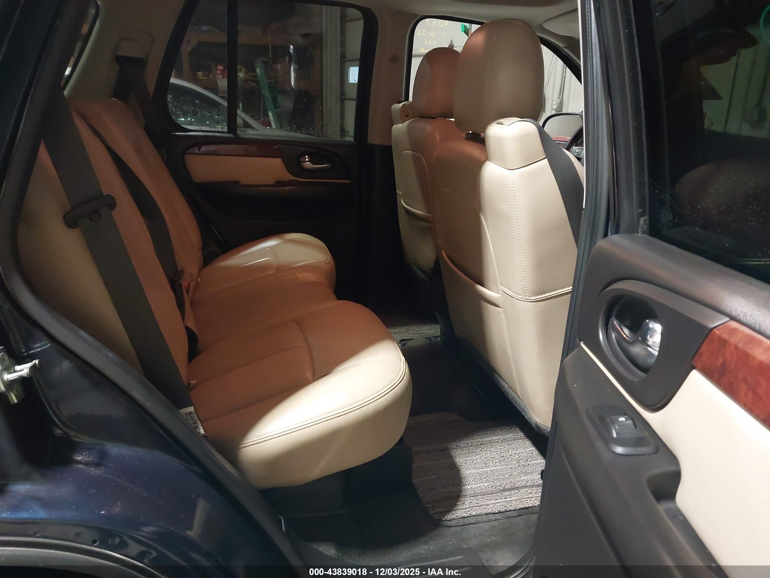 2008 Saab 9-7x 4.2i Blue vin: 5S3ET13S282800910