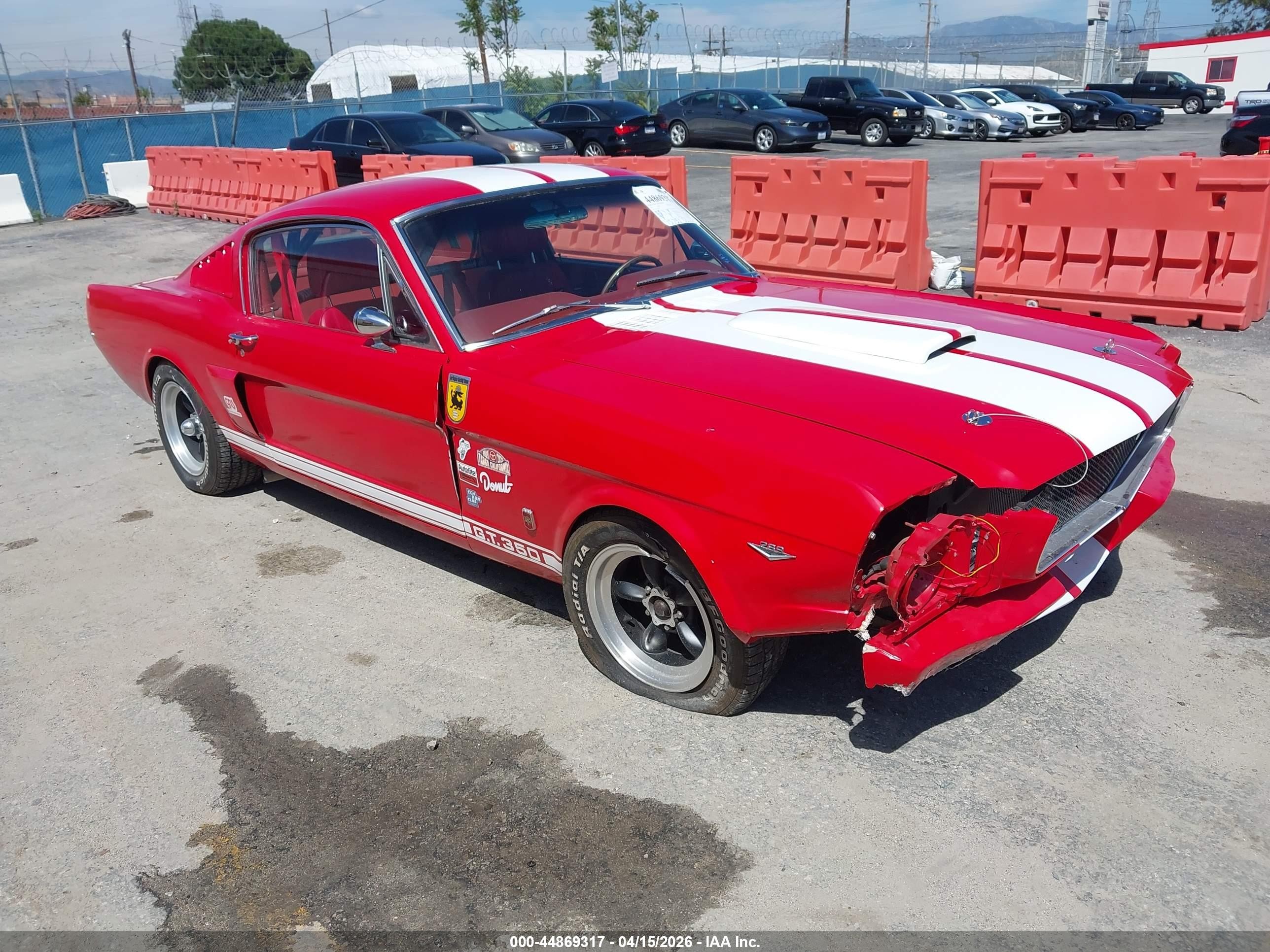 1965 Ford Mustang   Red vin: 5T09A174951      