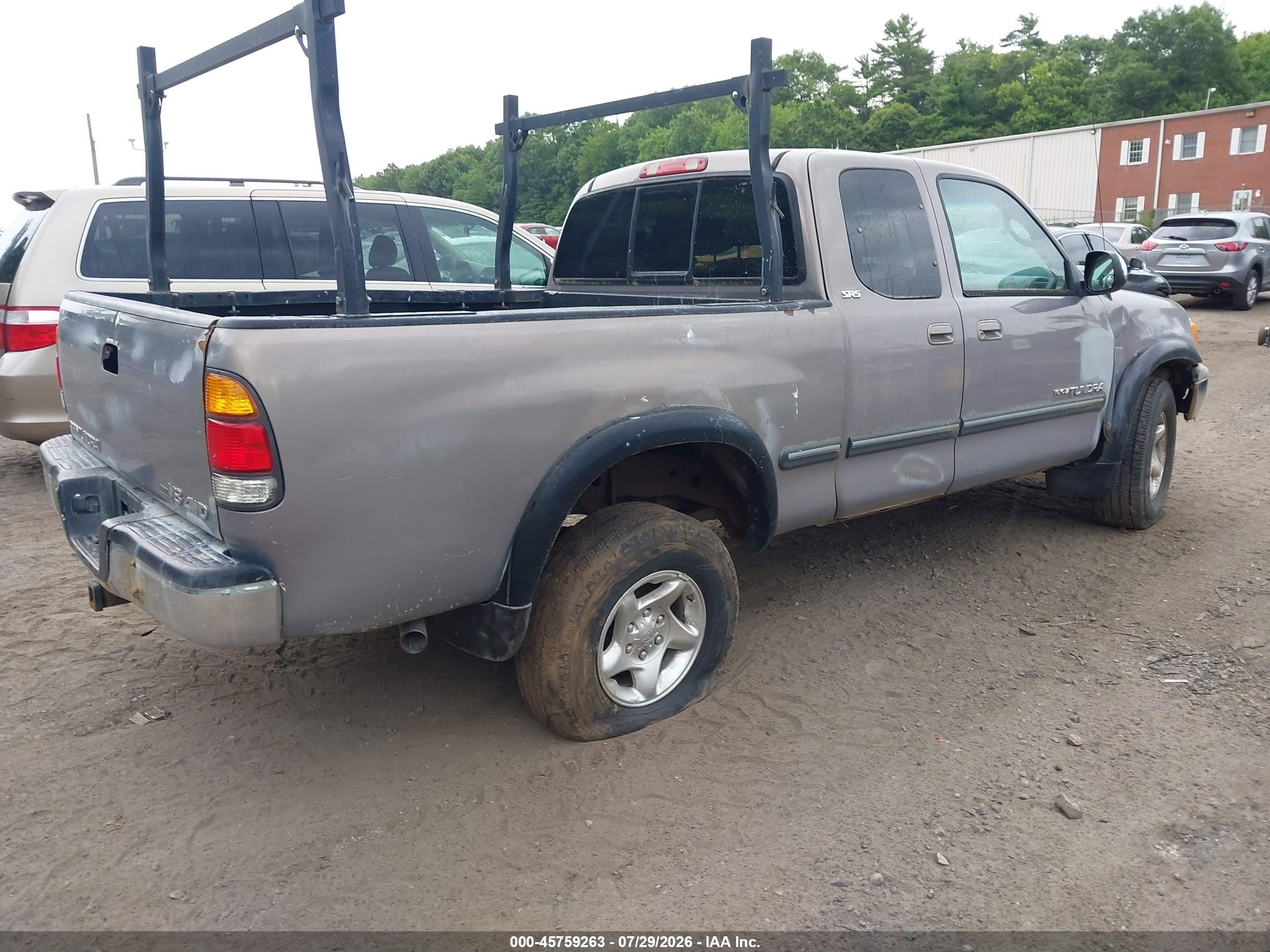2001 Toyota Tundra Sr5 V8 Tan vin: 5TBBT44101S146092