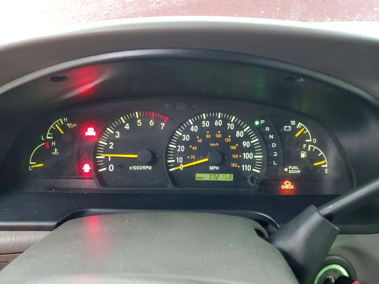 2002 Toyota Tundra Sr5 V8 Burgundy vin: 5TBBT44102S286693