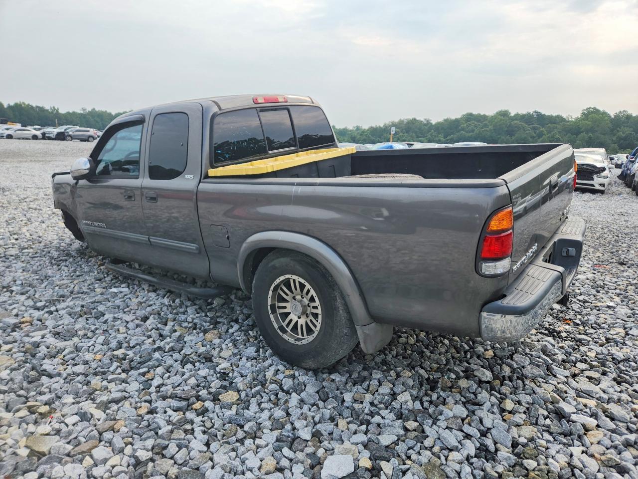 2003 Toyota Tundra Sr5 Gray vin: 5TBBT44103S434262