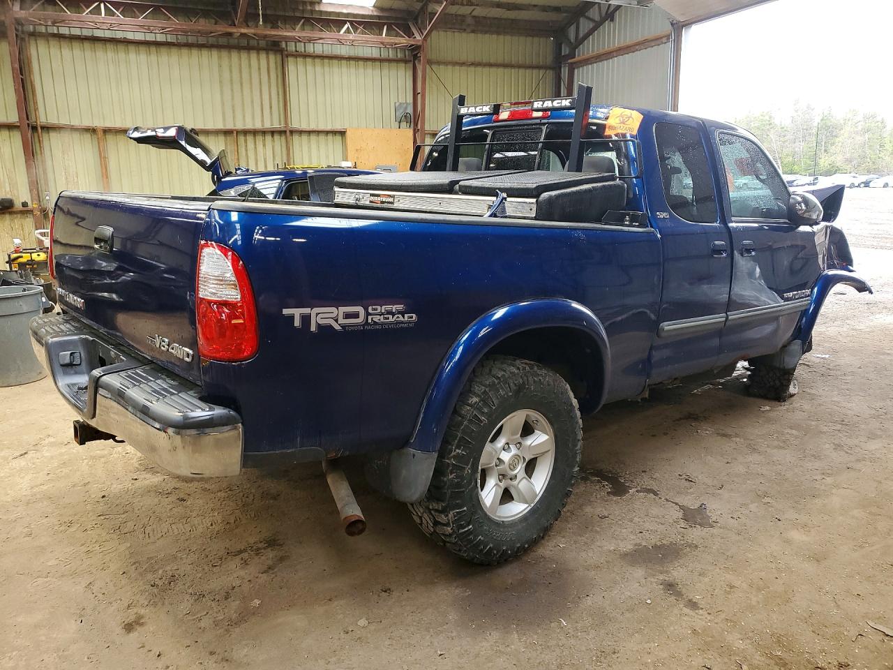 2005 Toyota Tundra Access Cab Sr5 Blue vin: 5TBBT44105S462176