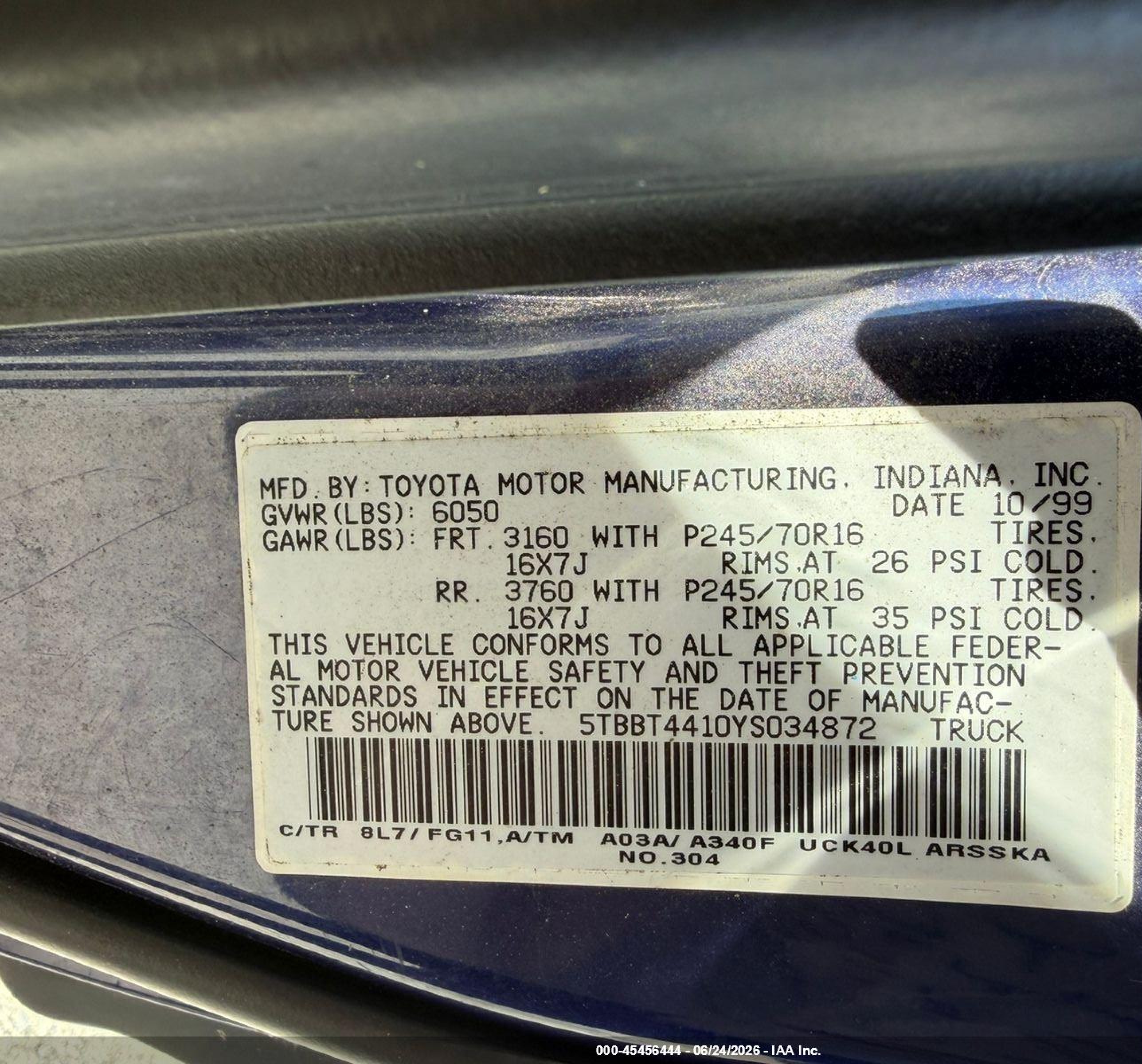 2000 Toyota Tundra Sr5 V8 Blue vin: 5TBBT4410YS034872