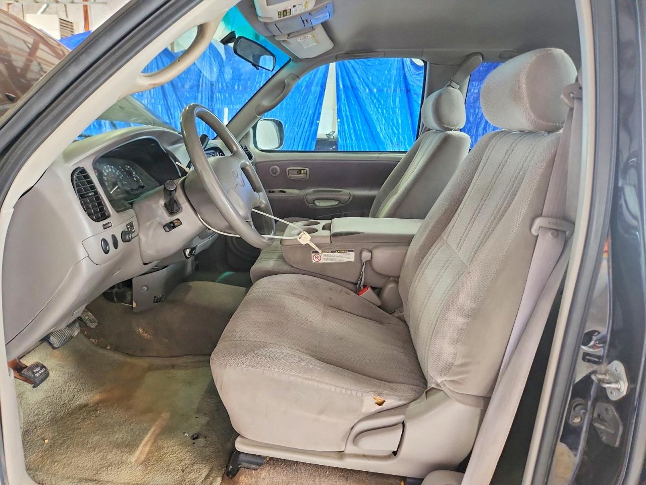 2000 Toyota Tundra Sr5 Black vin: 5TBBT4410YS057360