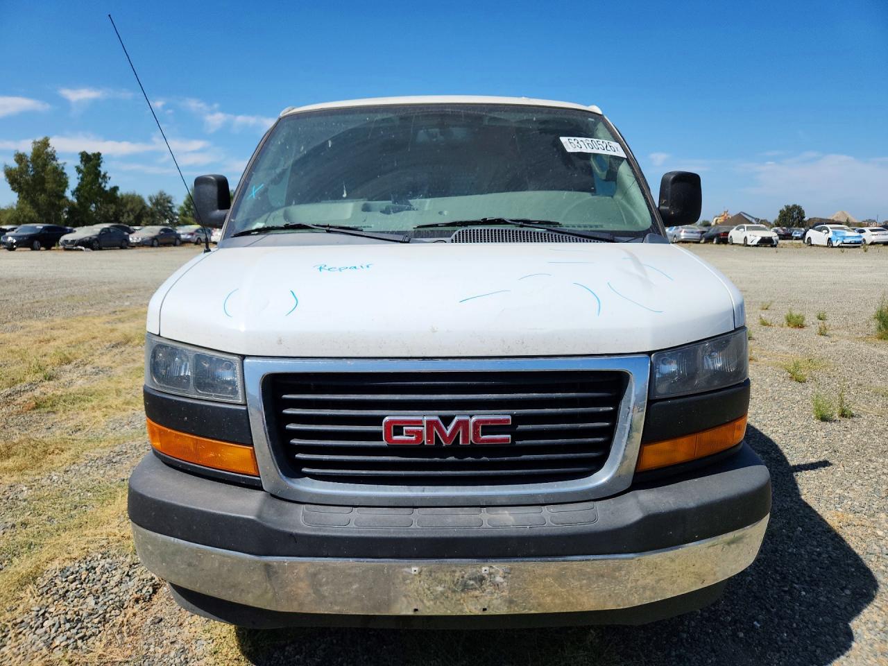 2002 Toyota Tundra Sr5 V8 Белый vin: 5TBBT44112S254917