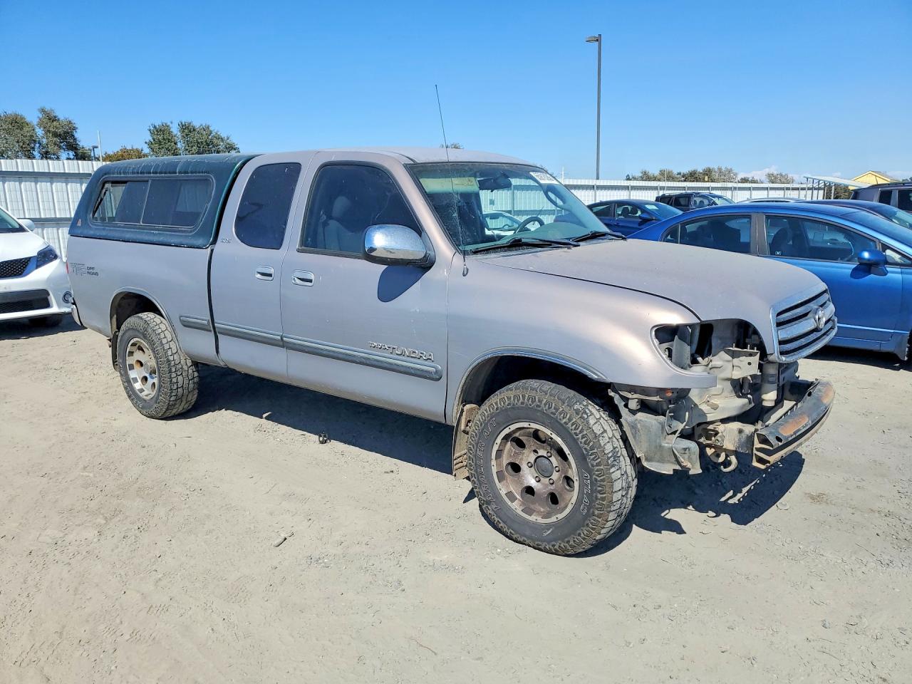 2002 Toyota Tundra Sr5 V8 Silver vin: 5TBBT44112S278957