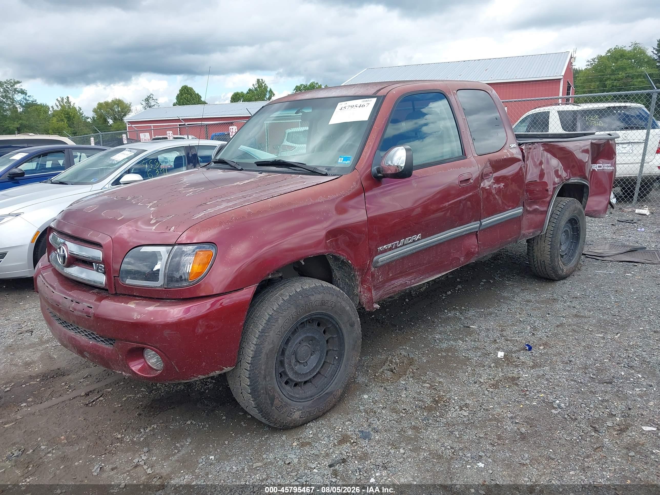 2003 Toyota Tundra Sr5 V8 Красный vin: 5TBBT44113S426431