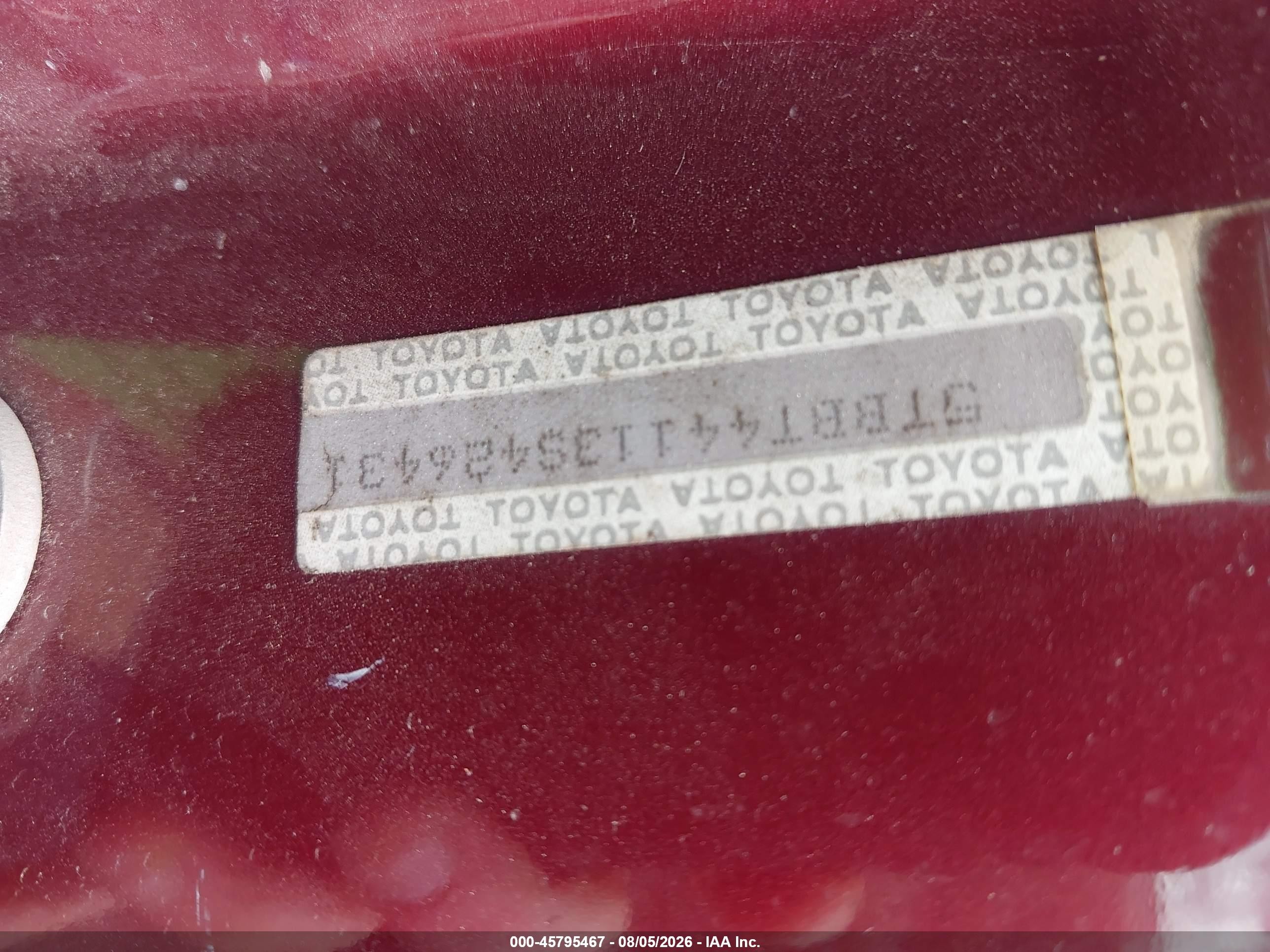 2003 Toyota Tundra Sr5 V8 Красный vin: 5TBBT44113S426431