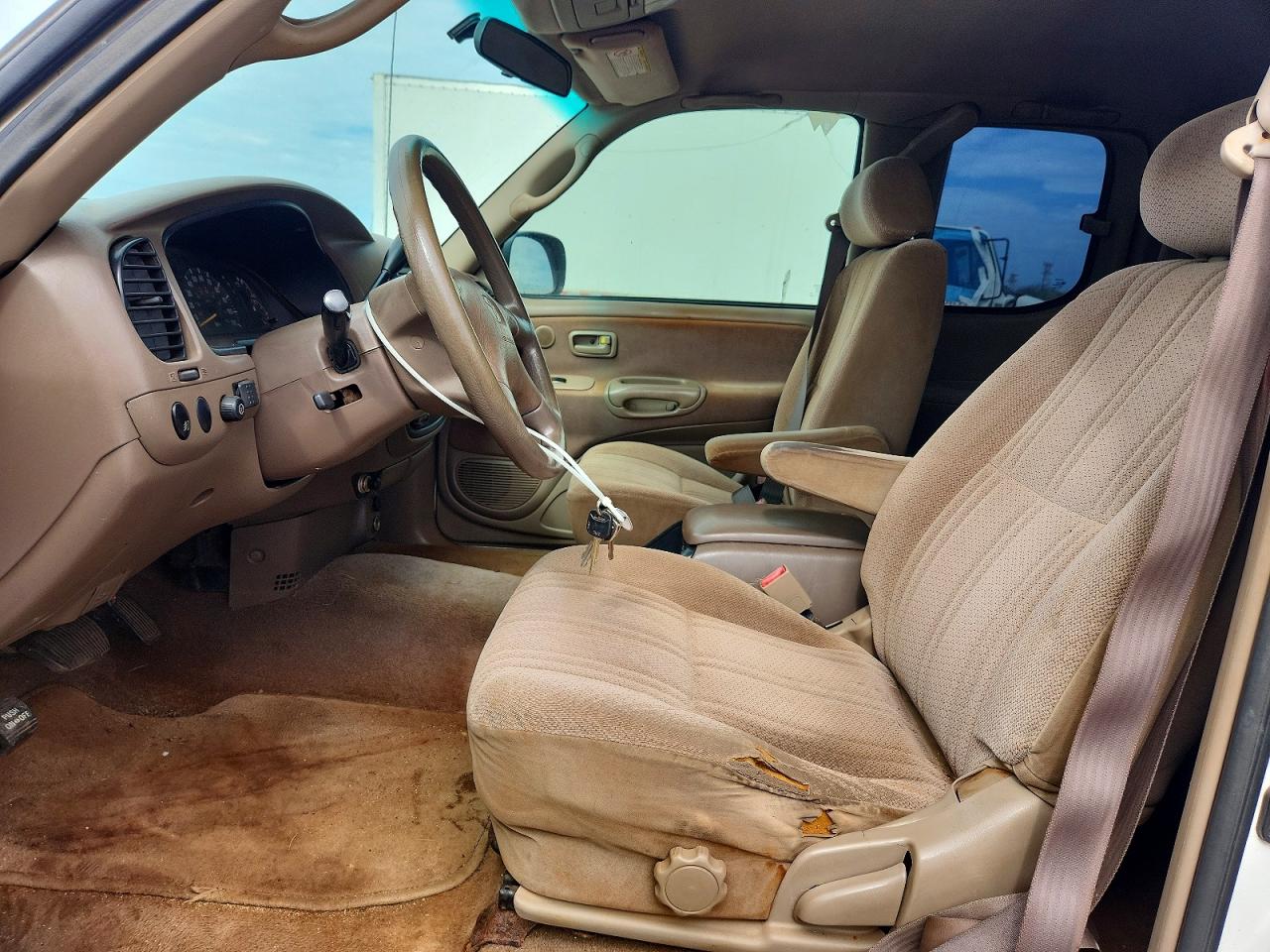 2001 Toyota Tundra Sr5 White vin: 5TBBT44121S136809