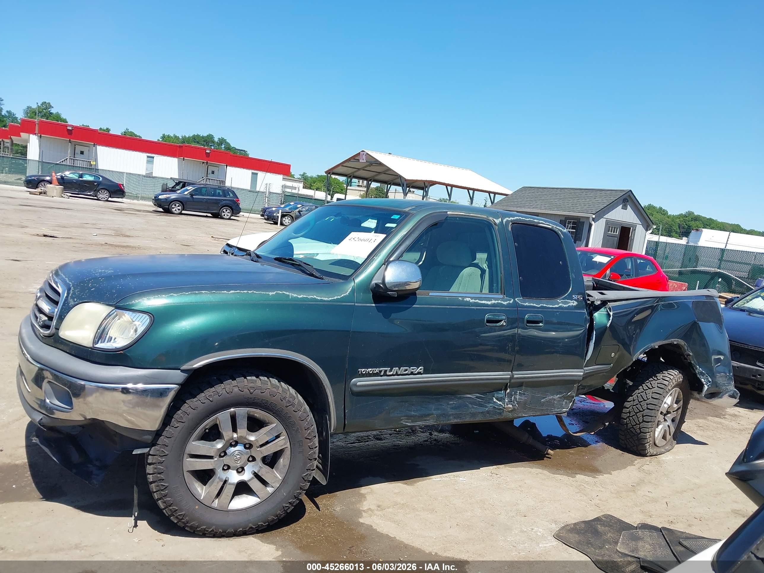 2001 Toyota Tundra Sr5 V8 Green vin: 5TBBT44121S184665