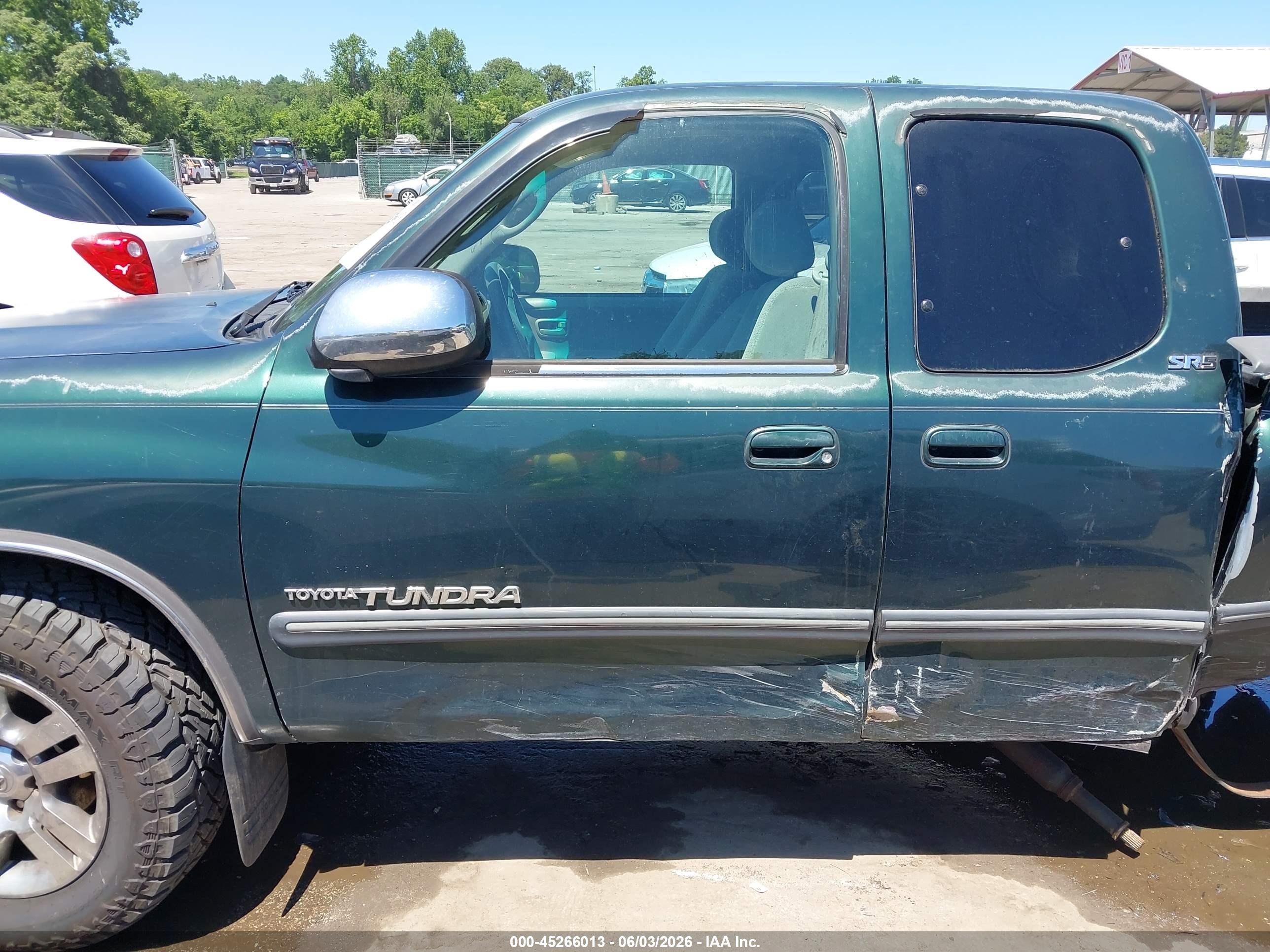 2001 Toyota Tundra Sr5 V8 Green vin: 5TBBT44121S184665