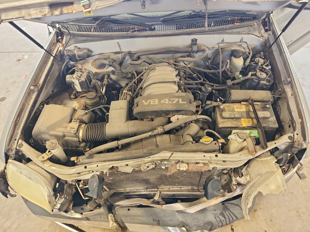 2002 Toyt Tundra Silver vin: 5TBBT44122S274531