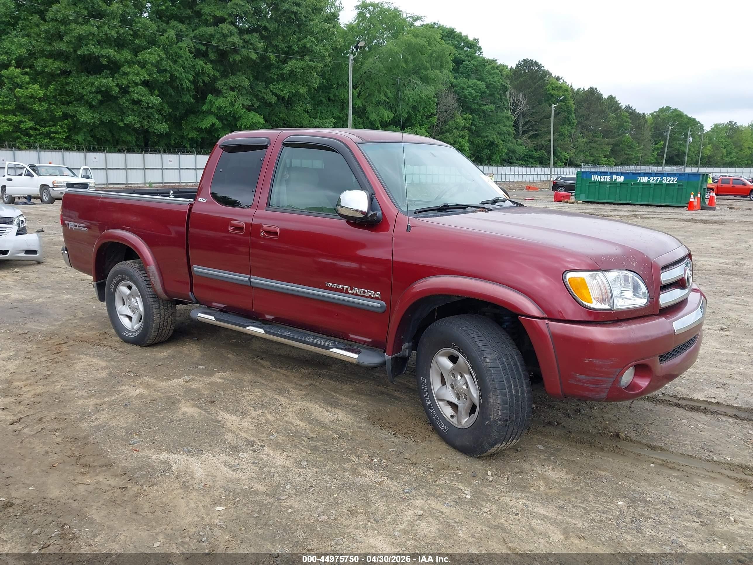 2003 Toyota Tundra Sr5 V8 Burgundy vin: 5TBBT44123S404082