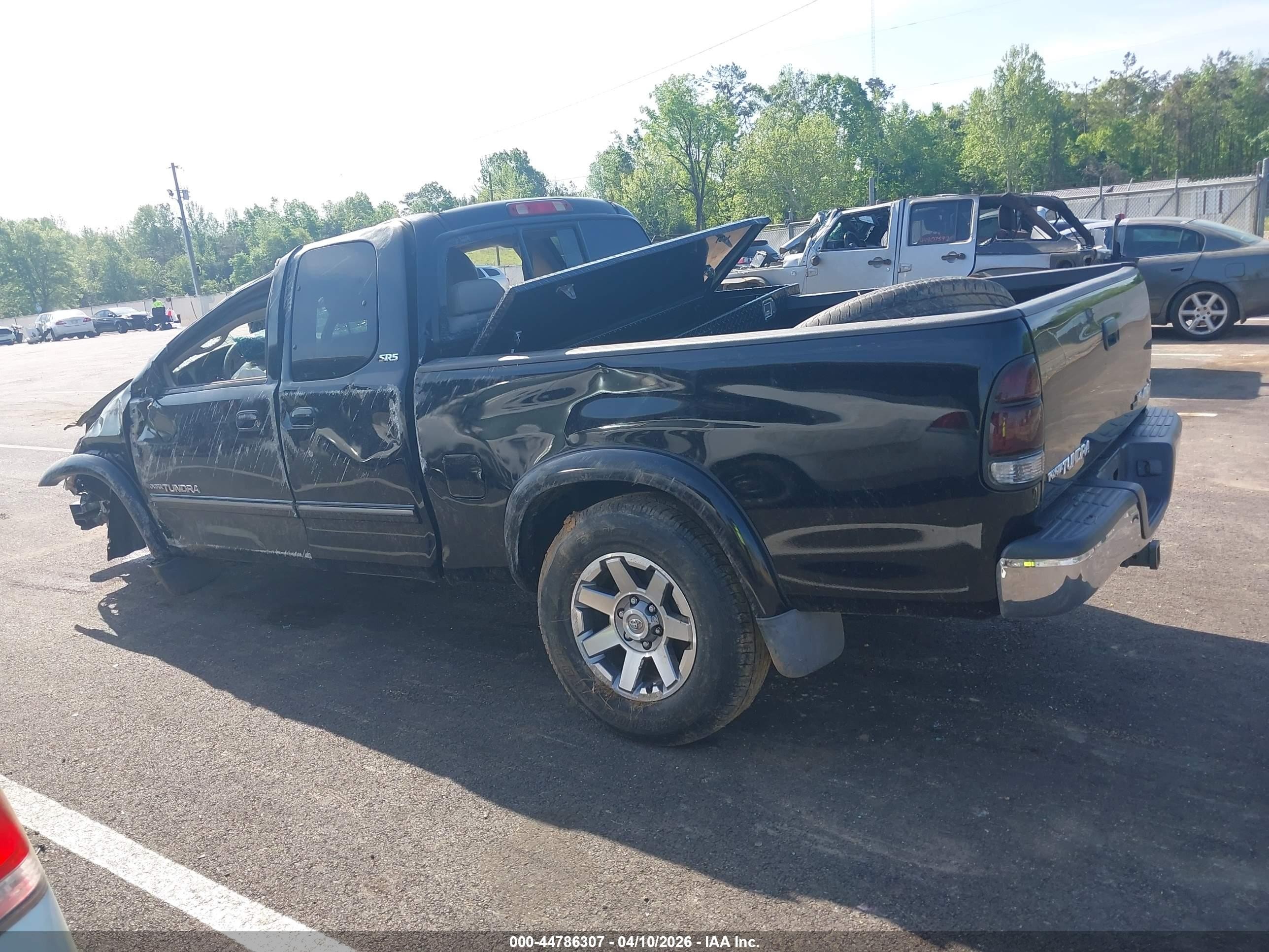 2006 Toyota Tundra Sr5 V8 Black vin: 5TBBT44126S487419