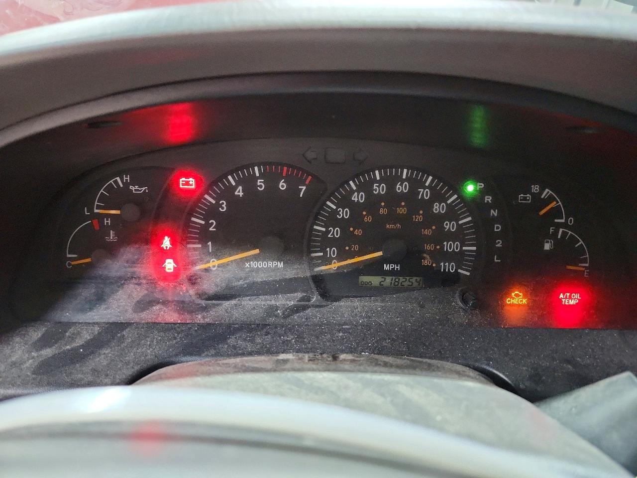 2000 Toyota Tundra Sr5 Burgundy vin: 5TBBT4412YS037336