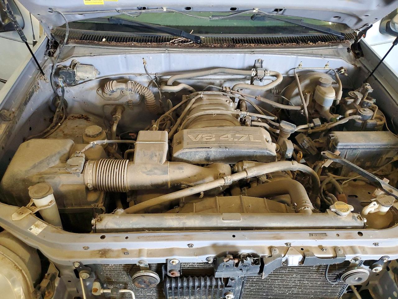 2000 Toyota Tundra Silver vin: 5TBBT4412YS057103