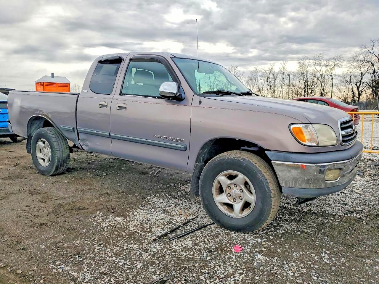 2000 Toyota Tundra Access Cab Серый vin: 5TBBT4412YS067565