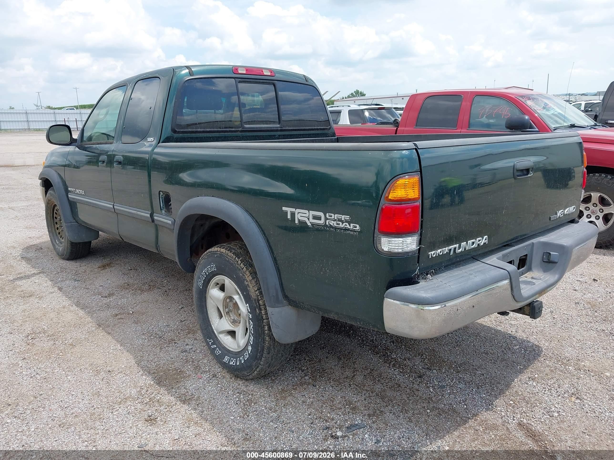2002 Toyota Tundra Sr5 V8 Green vin: 5TBBT44132S237682