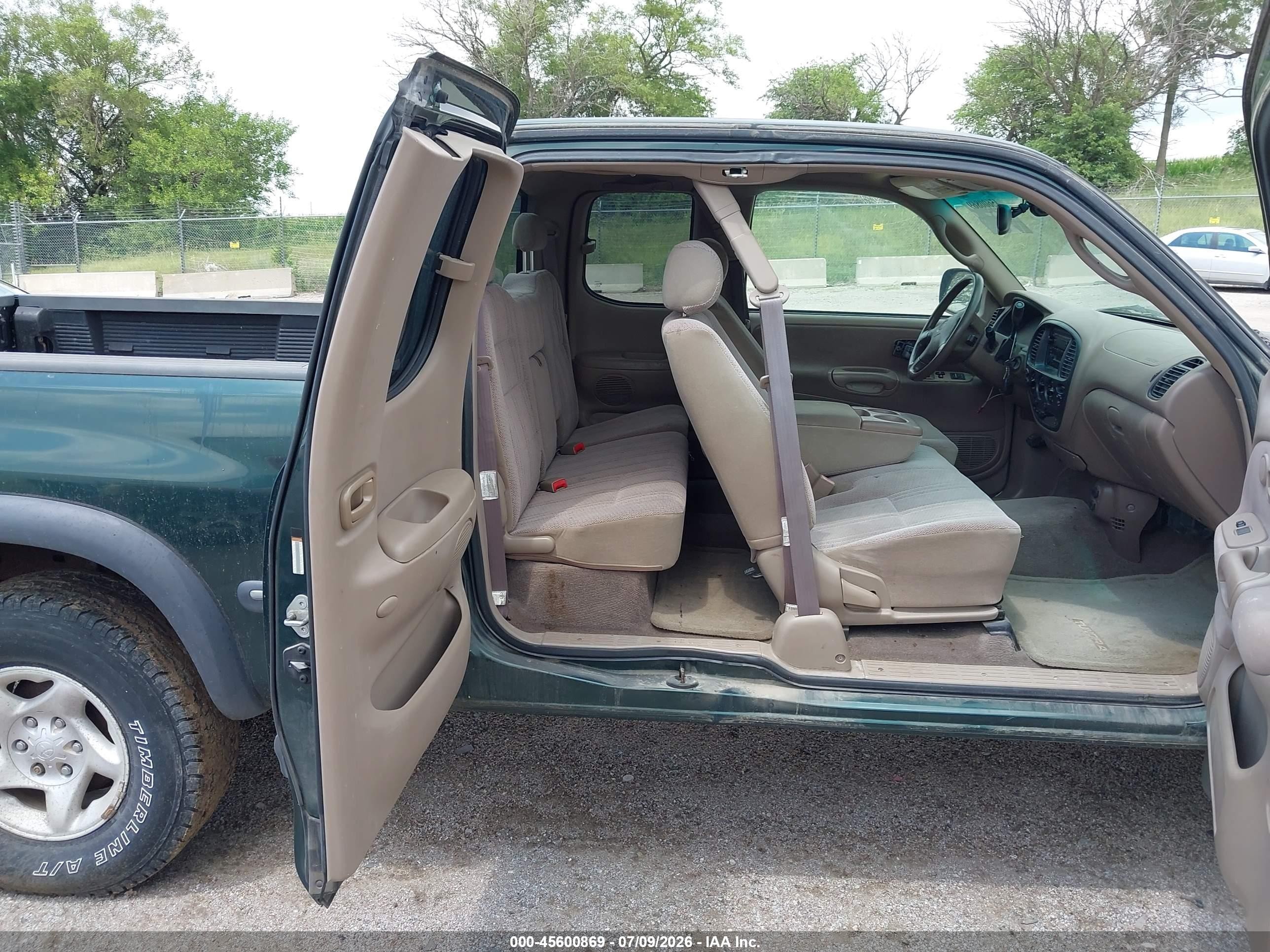 2002 Toyota Tundra Sr5 V8 Green vin: 5TBBT44132S237682