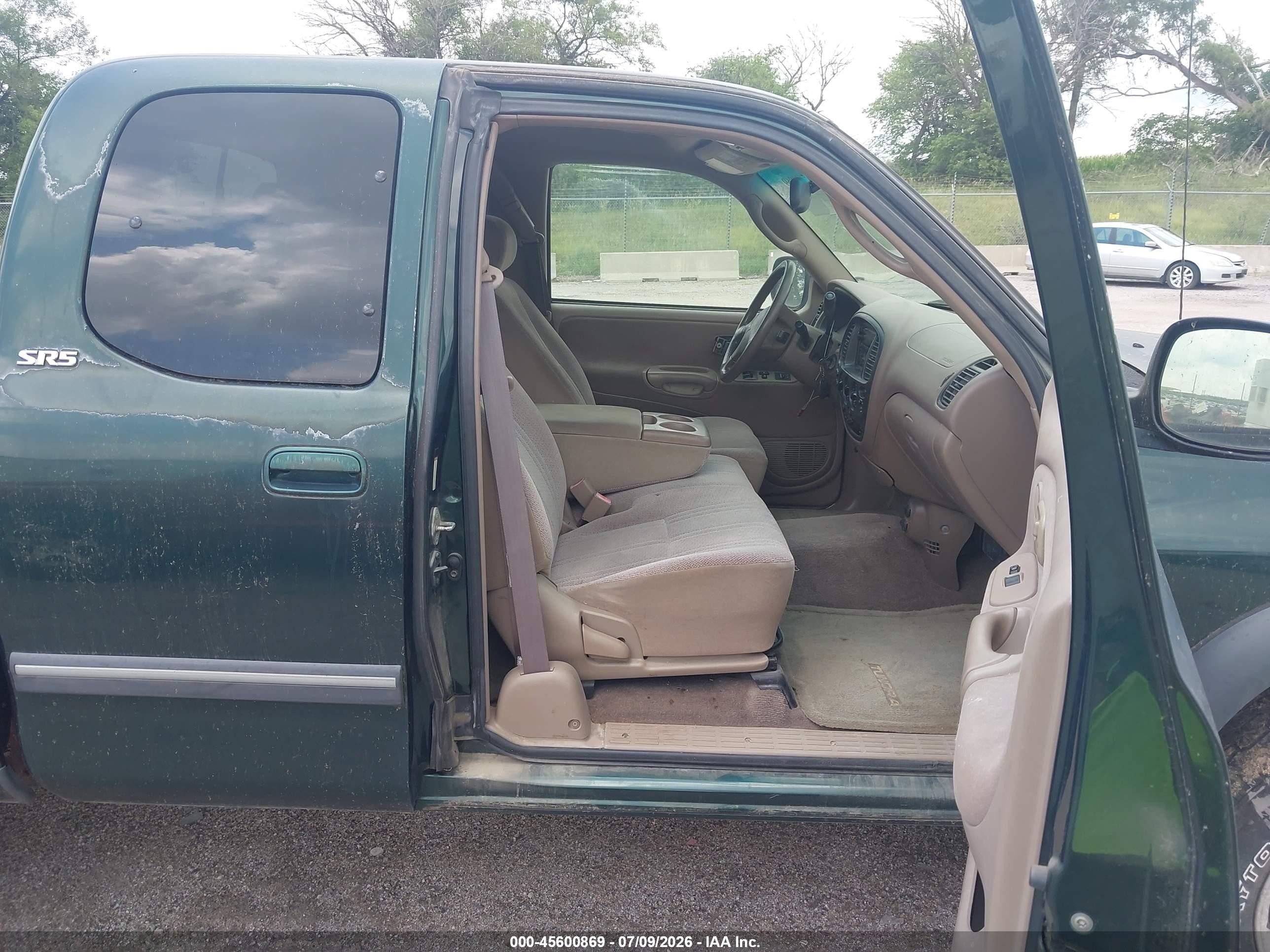 2002 Toyota Tundra Sr5 V8 Green vin: 5TBBT44132S237682
