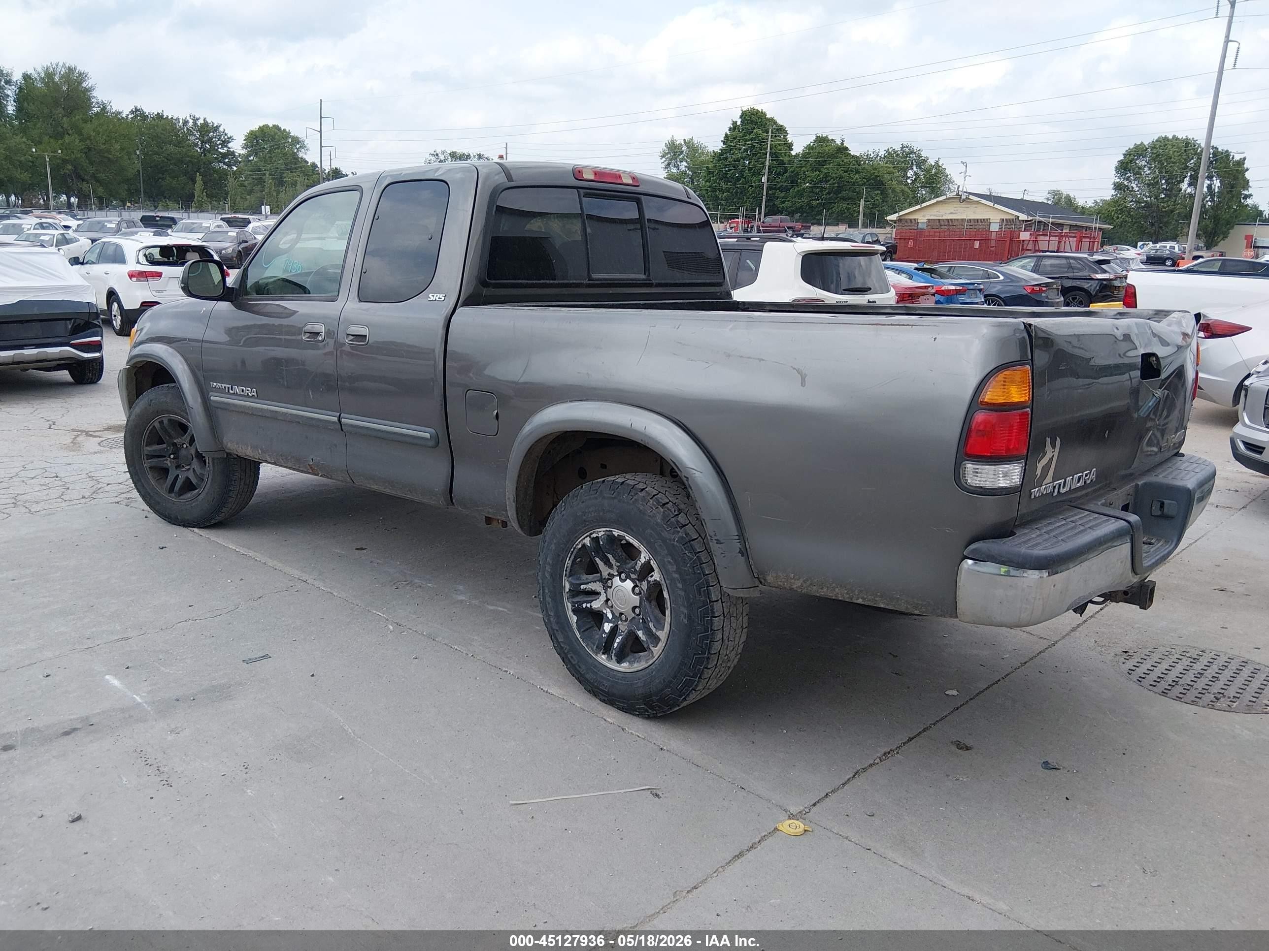 2004 Toyota Tundra Sr5 V8 Серый vin: 5TBBT44134S449629