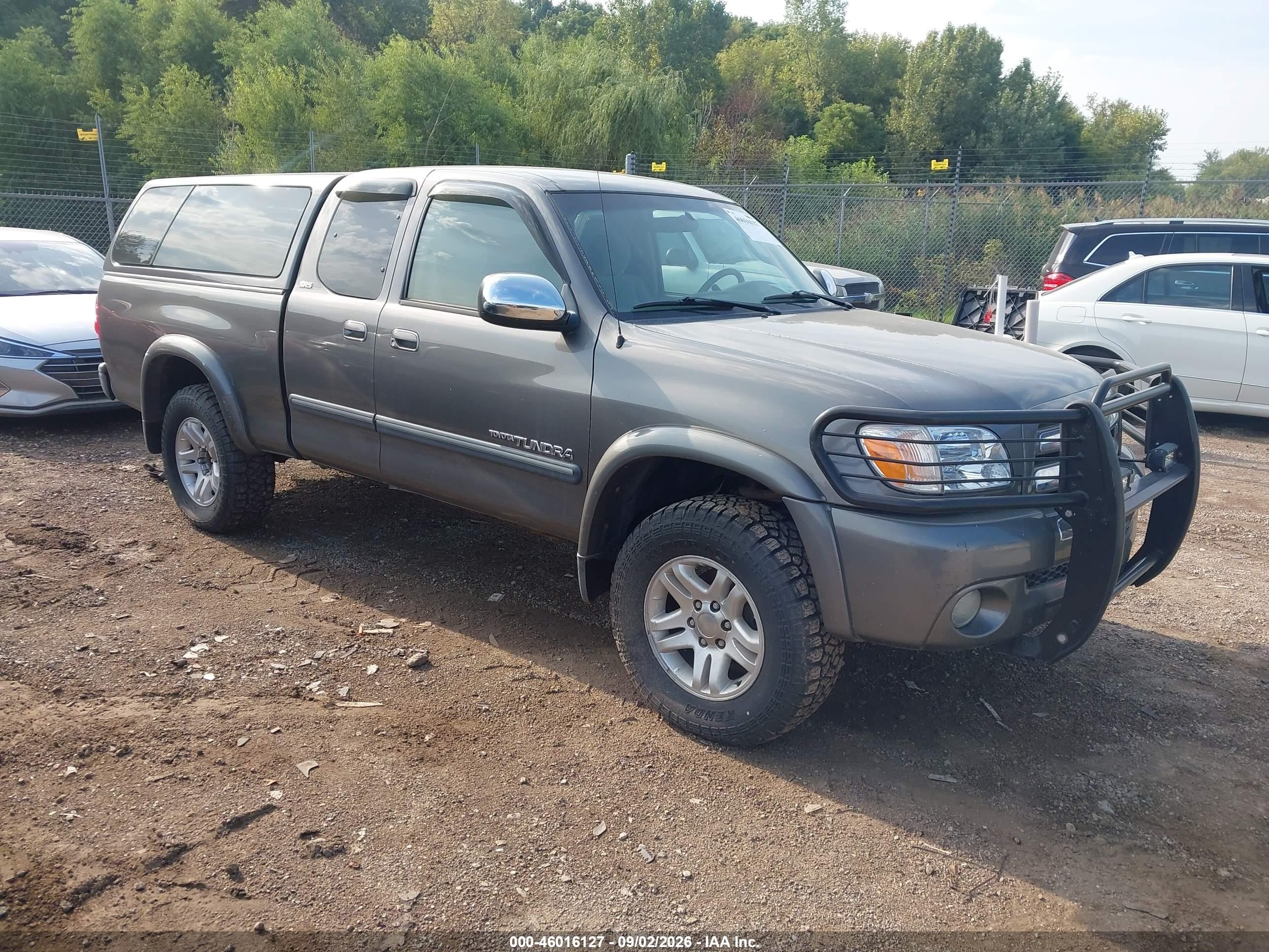 2006 Toyota Tundra Sr5 V8 Серый vin: 5TBBT44136S477465