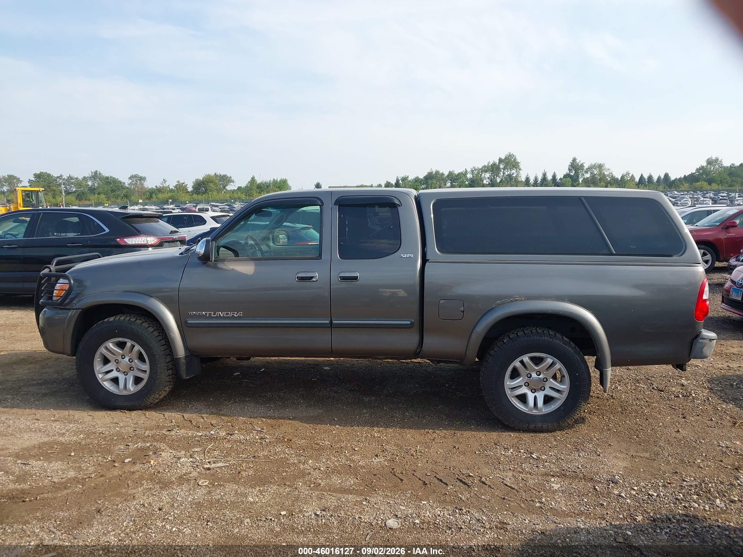 2006 Toyota Tundra Sr5 V8 Серый vin: 5TBBT44136S477465