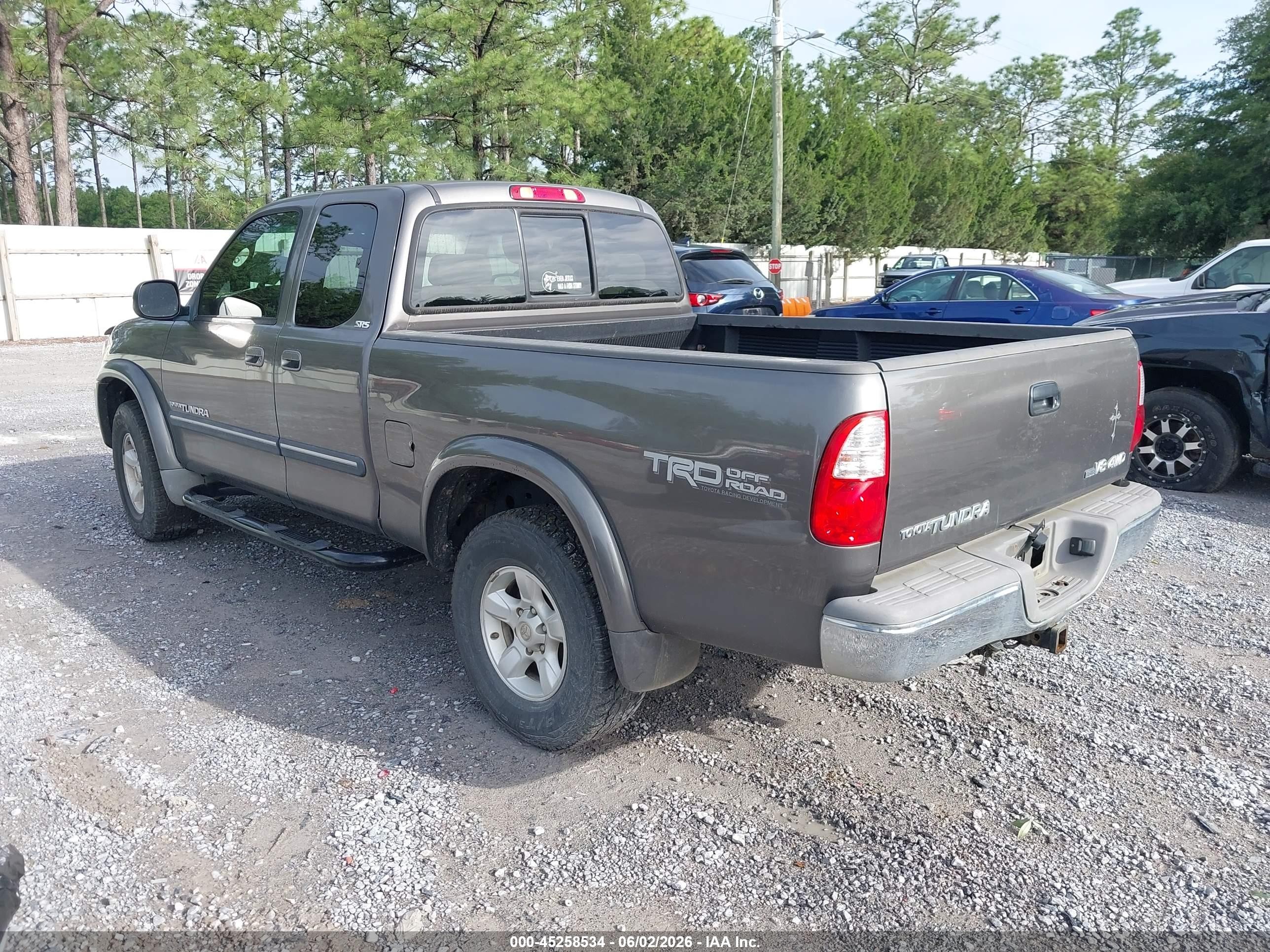 2006 Toyota Tundra Sr5 V8 Gray vin: 5TBBT44136S482892