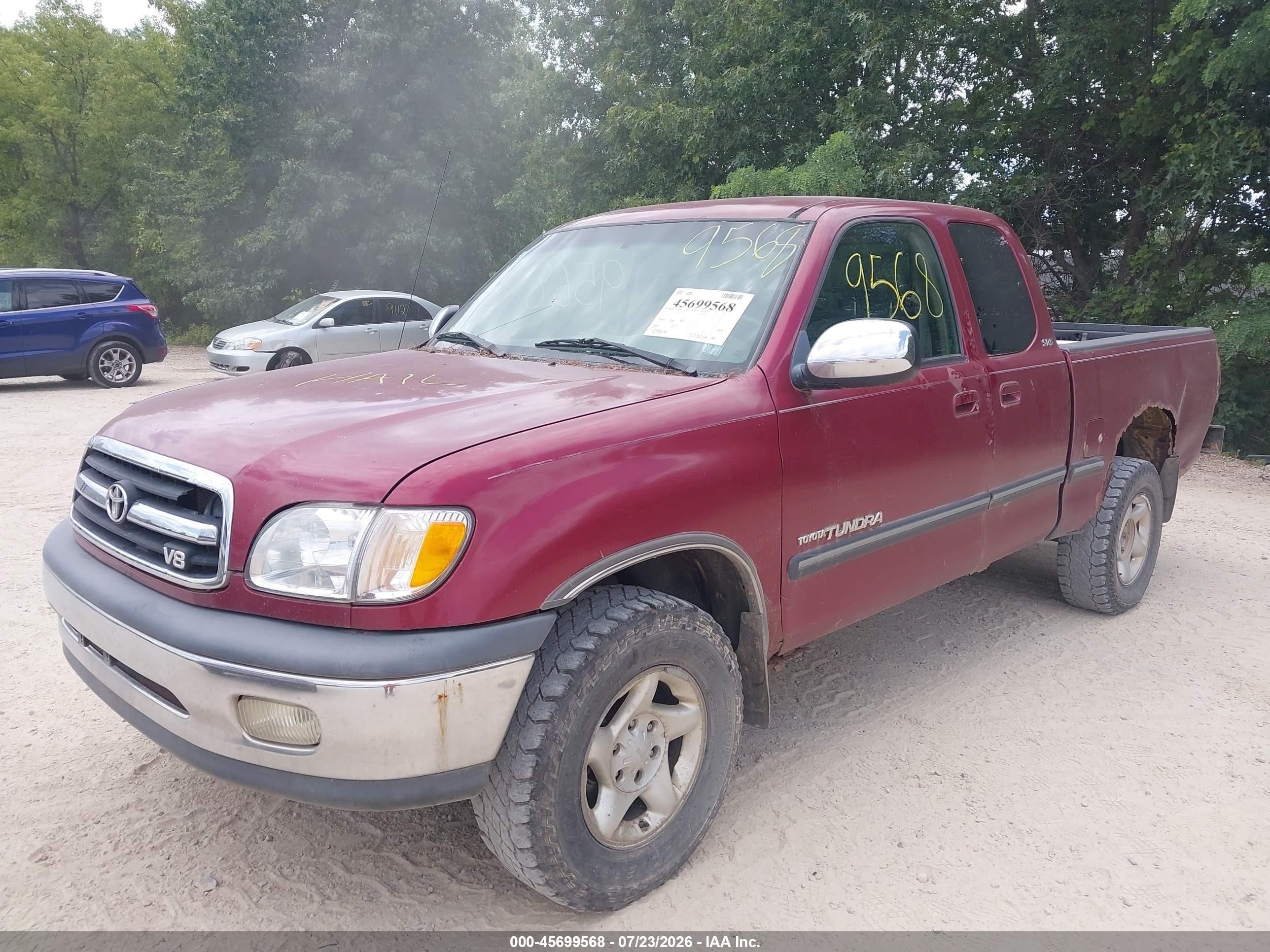 2002 Toyota Tundra Sr5 V8 Red vin: 5TBBT44142S220485