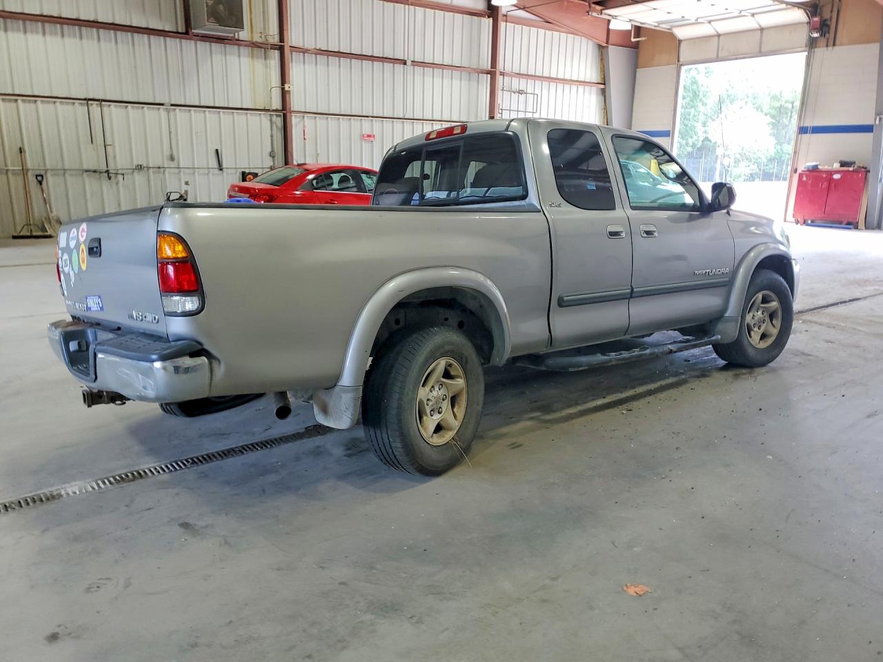 2003 Toyota Tundra Access Cab Sr5 Серебряный vin: 5TBBT44143S373353