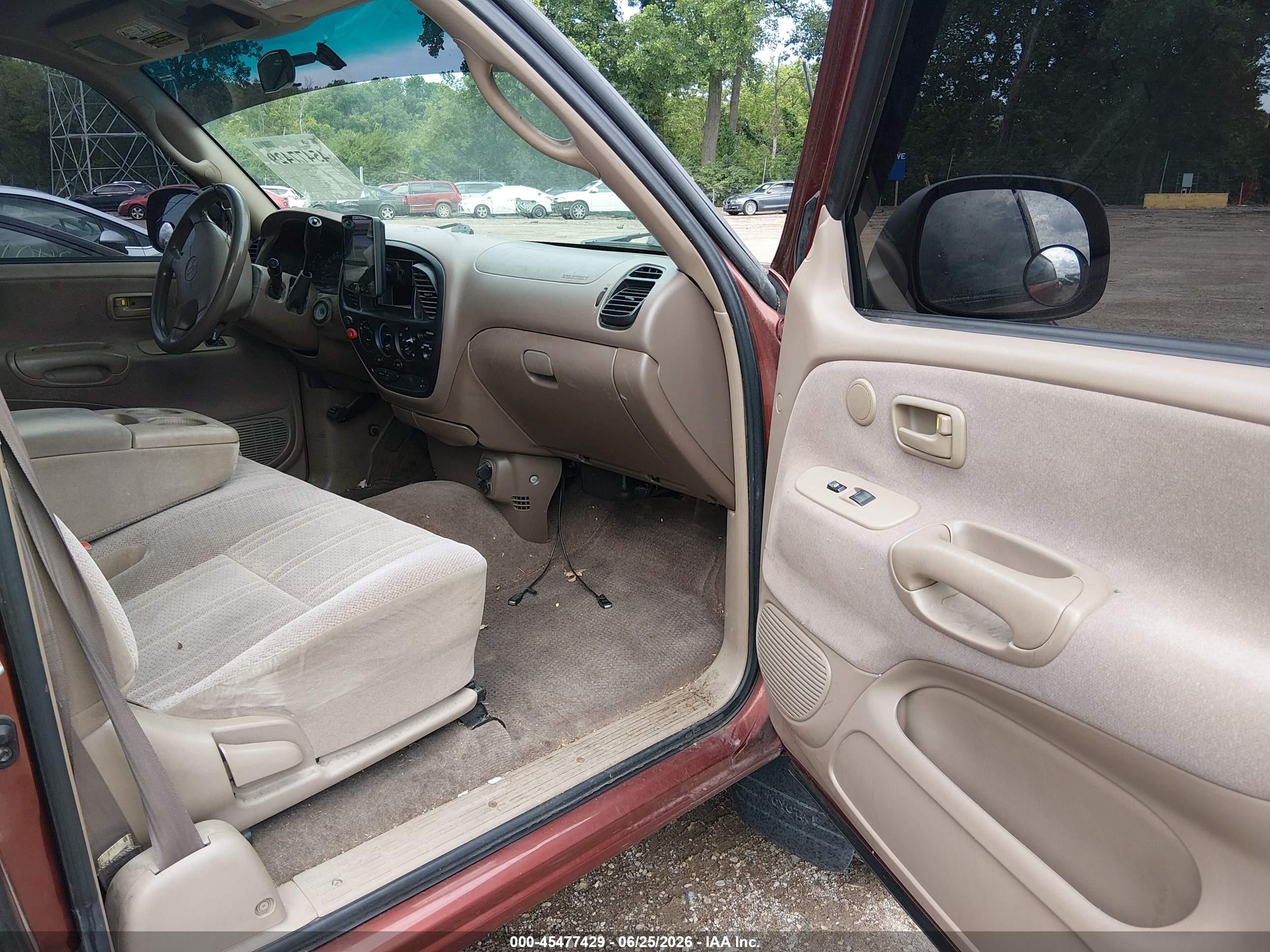 2000 Toyota Tundra Sr5 V8 Maroon vin: 5TBBT4414YS050055